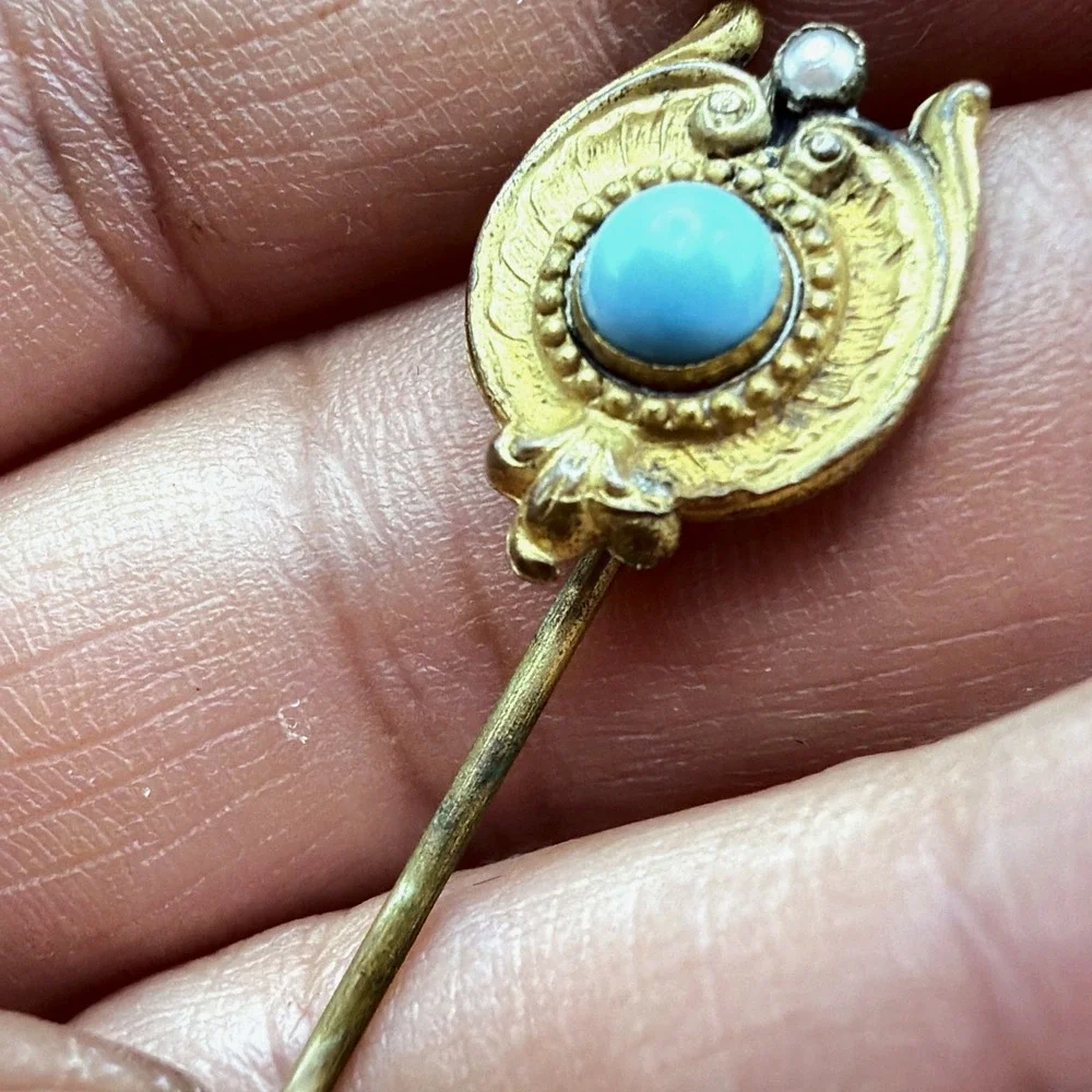 Vtg Art Nouveau Gold-Tone Stick Pin Turquoise Blue Cab